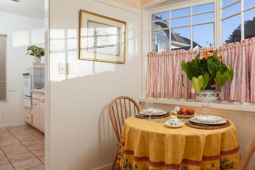 Cheshire Cat Inn & Cottages - image 48