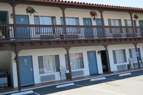 Sunset Motel - image 22