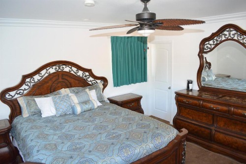 Sunset Motel - image 35