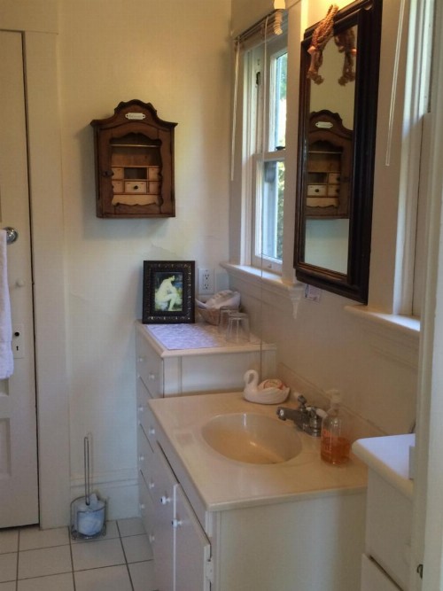 Secret Garden Inn & Cottages - image 19