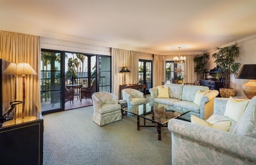 Santa Barbara Inn - image 13