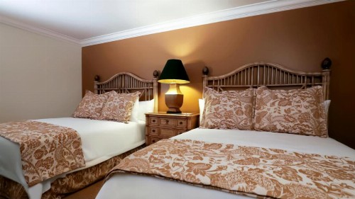 Santa Barbara Inn - image 30