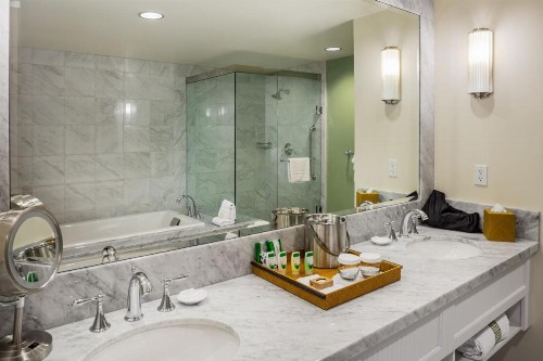 Santa Barbara Inn - image 44