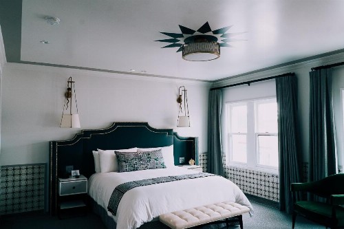 Hotel Californian - image 32