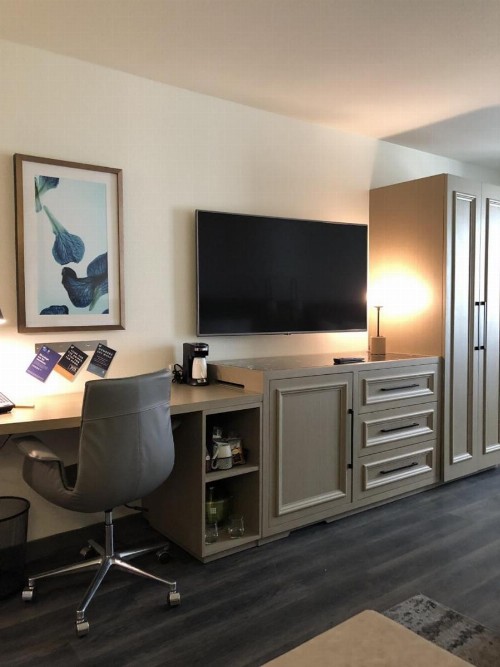 Hyatt Place Santa Barbara - image 22