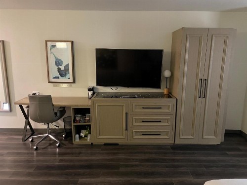 Hyatt Place Santa Barbara - image 30