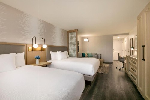 Hyatt Place Santa Barbara - image 37
