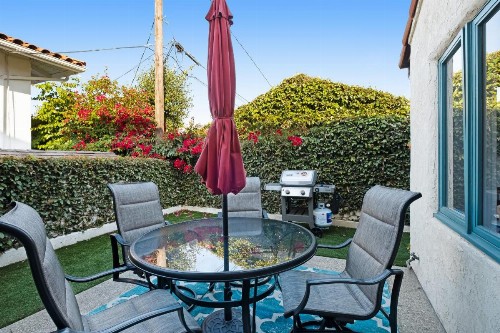 Sunny's Santa Barbara Beach House - image 7