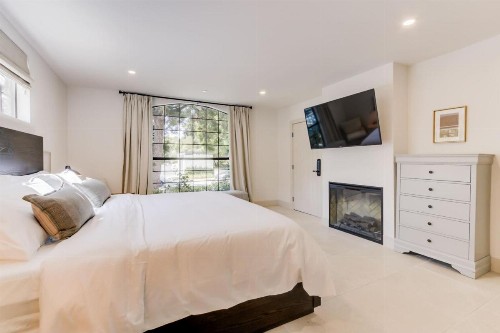 Casa Valerio Unit 6C-Boutique Suite in Downtown Santa Barbara - image 6