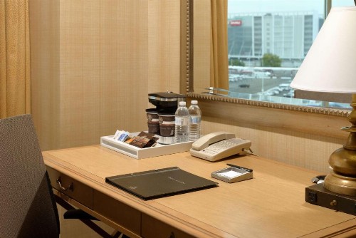 Hilton Santa Clara - image 4