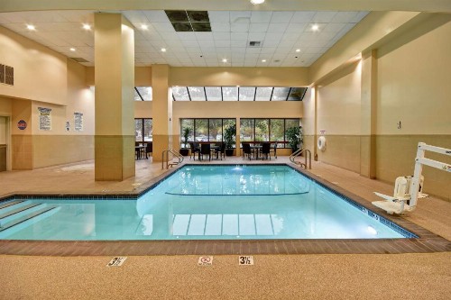 Embassy Suites Santa Clara - Silicon Valley - image 12