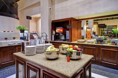 Embassy Suites Santa Clara - Silicon Valley - image 14