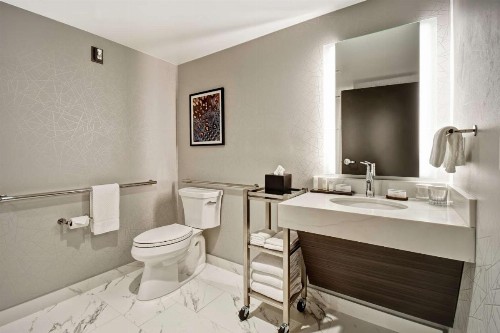 Embassy Suites Santa Clara - Silicon Valley - image 35