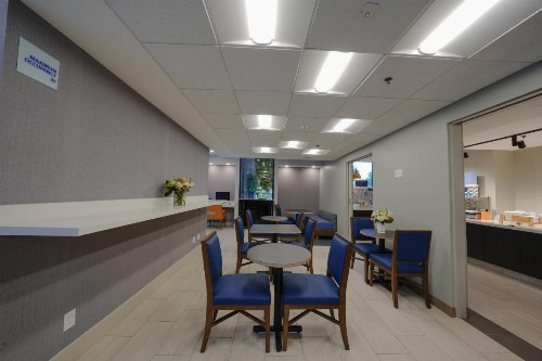 Holiday Inn Express Hotel & Suites Santa Clara - Silicon Valley an IHG Hotel - image 25