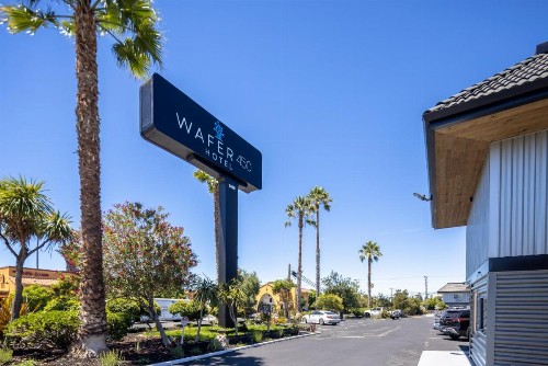 Hotel Stratford Santa Clara - image 23