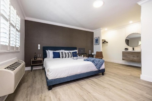 Hotel Stratford Santa Clara - image 3