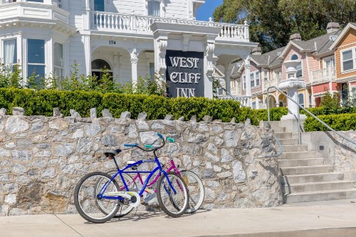 West Cliff Inn A Four Sisters Inn - image 5