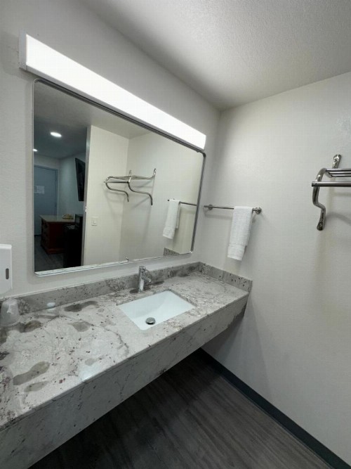 Motel Santa Cruz - image 17