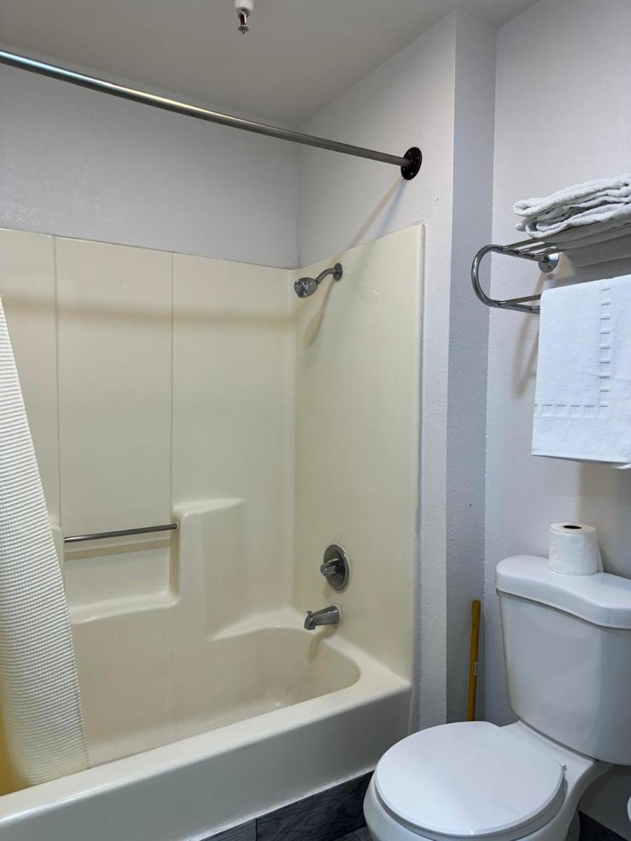 Motel Santa Cruz - image 5
