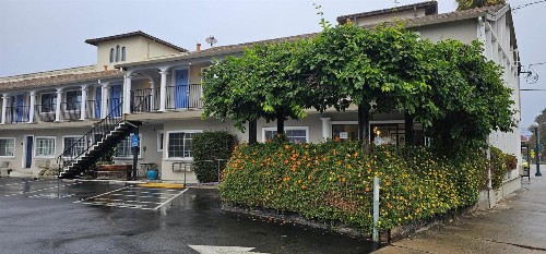 Bay Front Inn - Downtown Santa Cruz - image 18