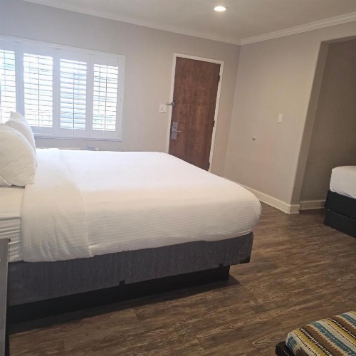 Bay Front Inn - Downtown Santa Cruz - image 21