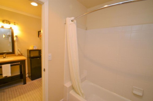 Bay Front Inn - Downtown Santa Cruz - image 4