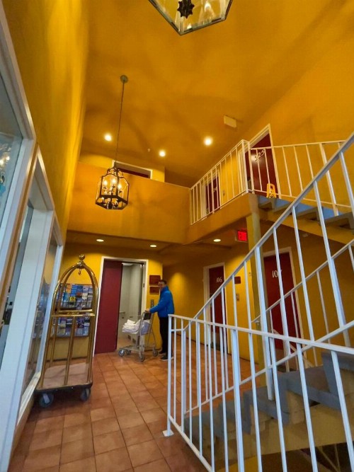 Pacific Inn Santa Cruz - image 12