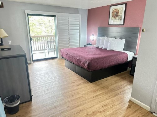 Ocean Gate Inn - image 41