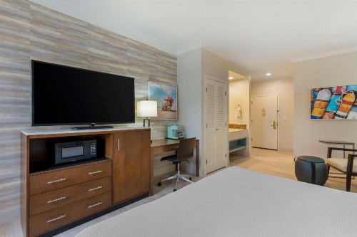 Best Western Plus All Suites Inn - image 33