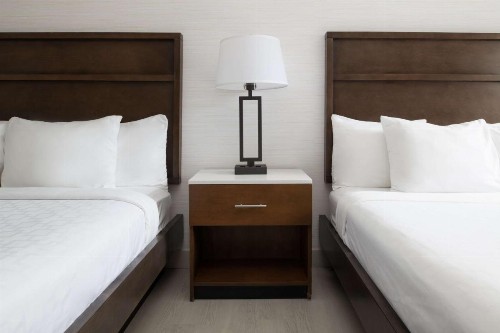 Best Western Plus All Suites Inn - image 36