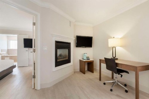 Best Western Plus All Suites Inn - image 4