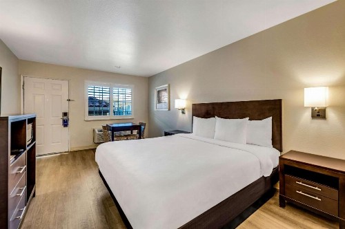 Comfort Inn Boardwalk - image 15