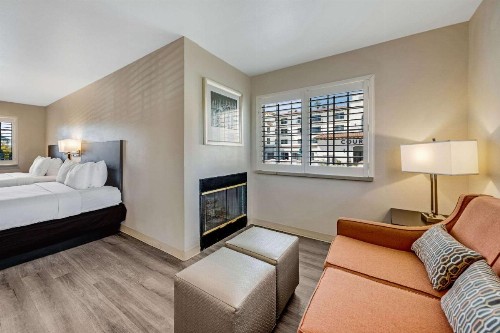Comfort Inn Boardwalk - image 34