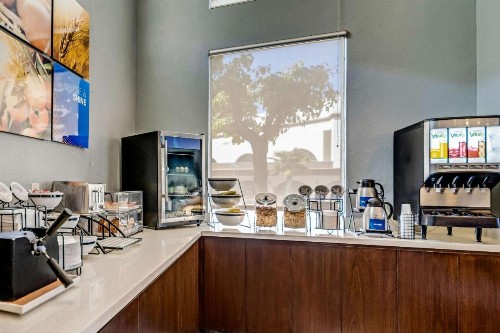Comfort Inn Boardwalk - image 39