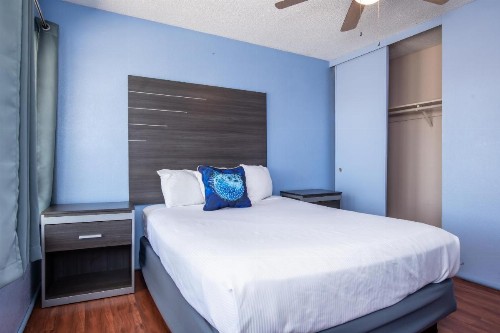 Aqua Breeze Inn - image 37