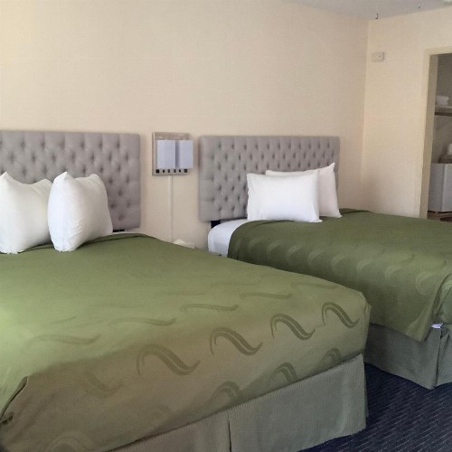 National 9 Motel - image 17
