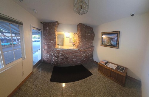 National 9 Motel - image 23