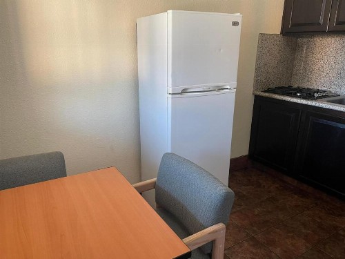 Riverside Inn & Suites Santa Cruz - image 11