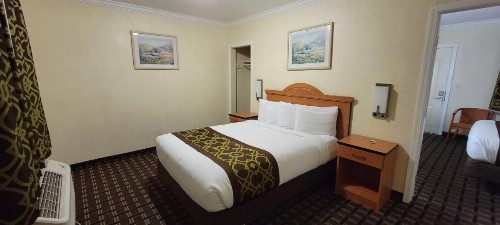 Riverside Inn & Suites Santa Cruz - image 21