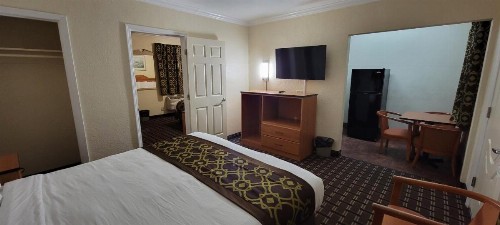 Riverside Inn & Suites Santa Cruz - image 25