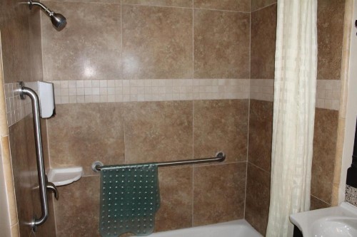 Riverside Inn & Suites Santa Cruz - image 36
