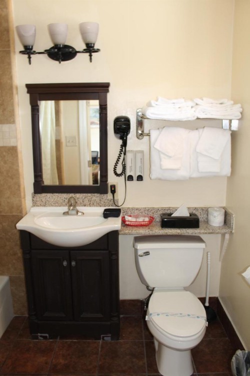 Riverside Inn & Suites Santa Cruz - image 37