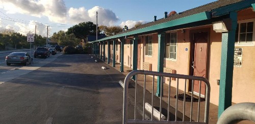 Riverside Inn & Suites Santa Cruz - image 6