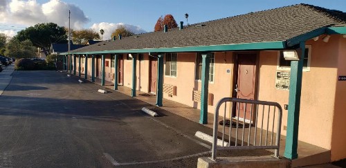 Riverside Inn & Suites Santa Cruz - image 7