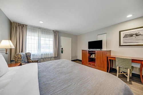 Quality Inn Santa Cruz - image 11