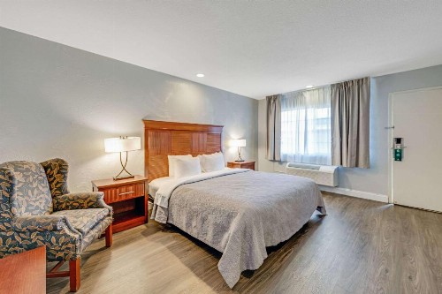 Quality Inn Santa Cruz - image 2