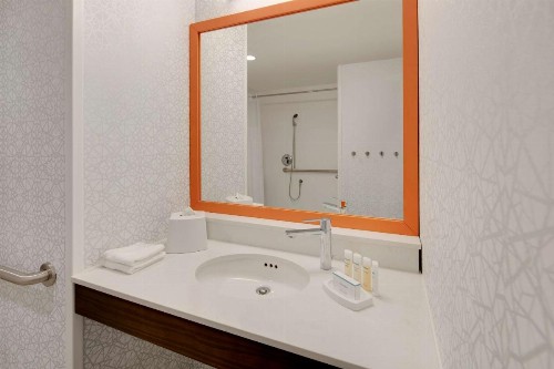 Hampton Inn Santa Cruz West Ca - image 19