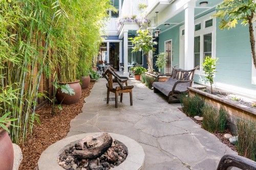 Pacific Blue Inn - image 6