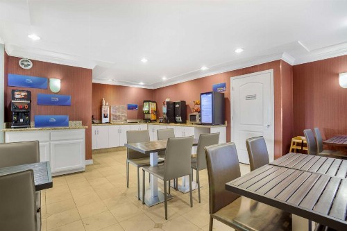 Best Western Inn - image 10