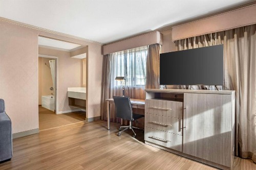 Best Western Inn - image 18